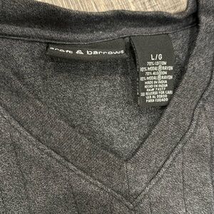 Croft and Barrow Gray V neck ribbed sweater